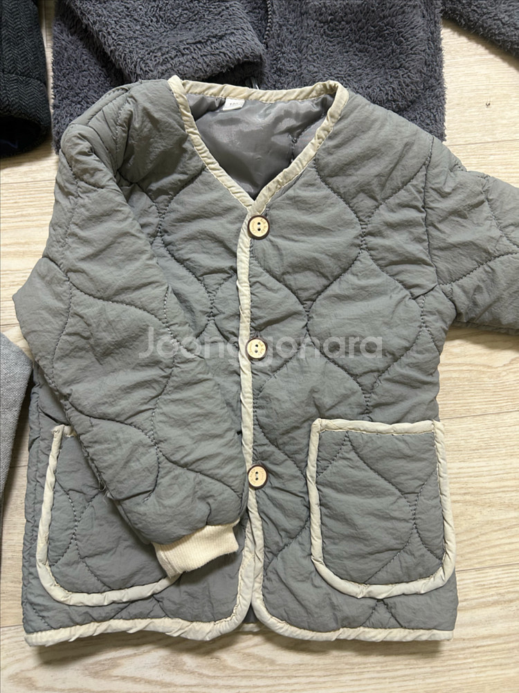 밍크뮤 등 조끼 뽀글이 가디건 경량패딩 외투 4벌 일괄--3