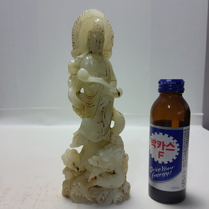 백옥 용을 탄 관세음 불상 높이22cm 무게694g