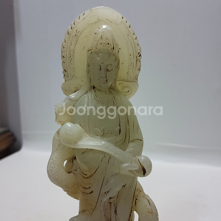 백옥 용을 탄 관세음 불상 높이22cm 무게694g--1