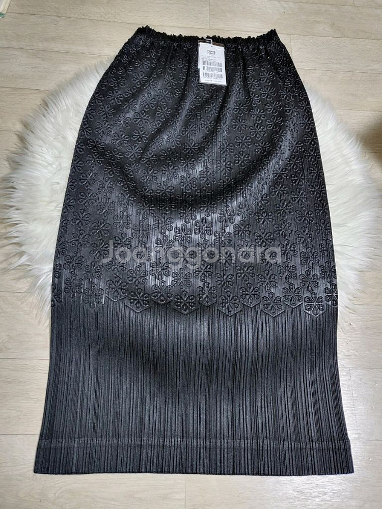 플리츠플리즈 스커트 스노우드롭 스커트 블랙 3사이즈--1