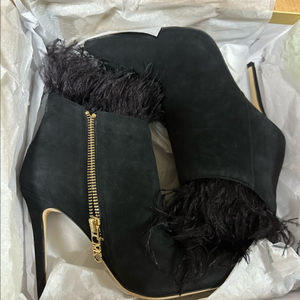 마이클코어스 타조털 앵클부츠