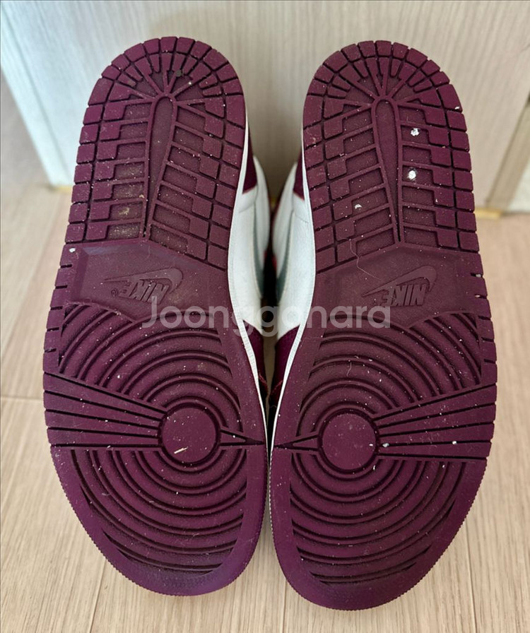 나이키 조던 1 레트로 하이 OG 보르도 280--2