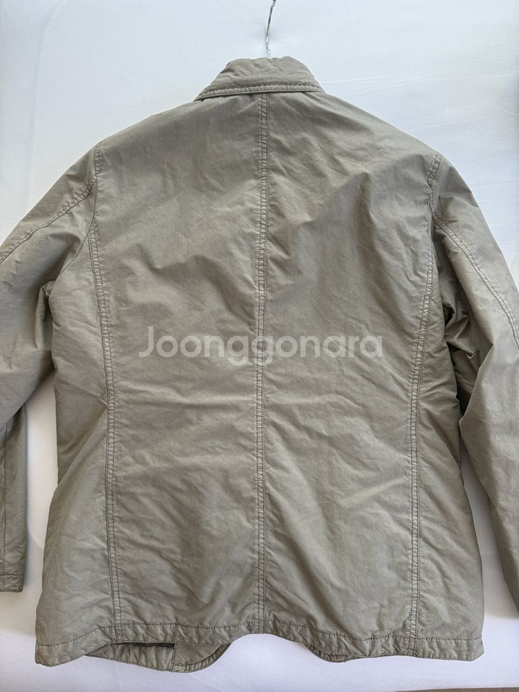 시리즈1969 브랜드의 베이지 컬러 아노락 자켓--3