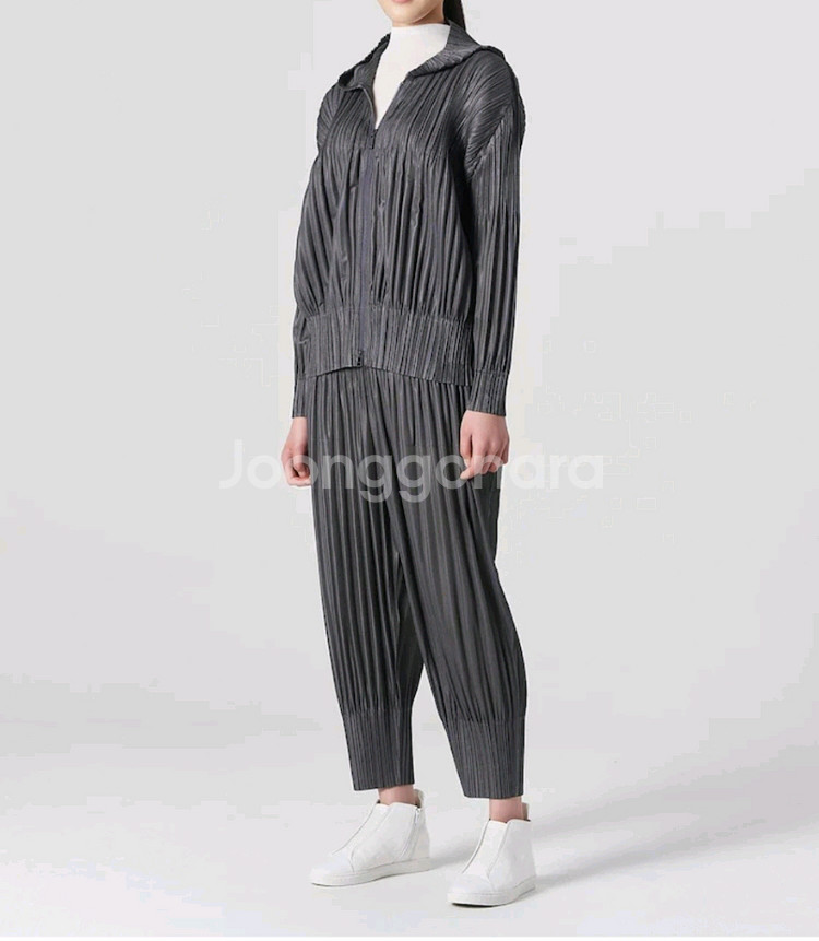 이세이미야케 플리츠플리즈 자켓 플러피 베이직 자켓 그레이 3사이즈--7