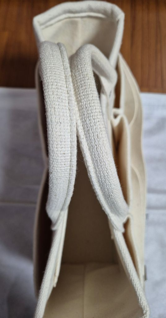 아밤 화이트 텀블러백 미디움--4