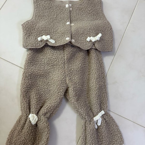 아오스타상하의셋업