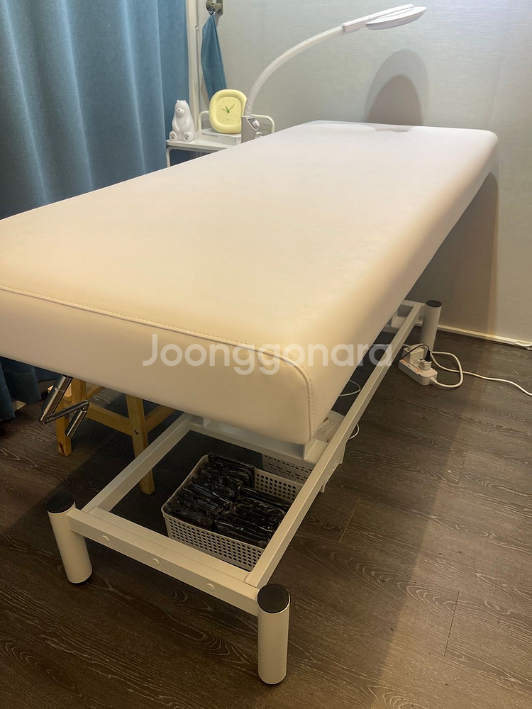 수동 높이조절 마사지침대 / 미용베드--2
