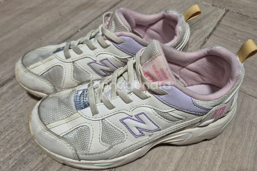 뉴발키즈 878 운동화(사이즈210)--0