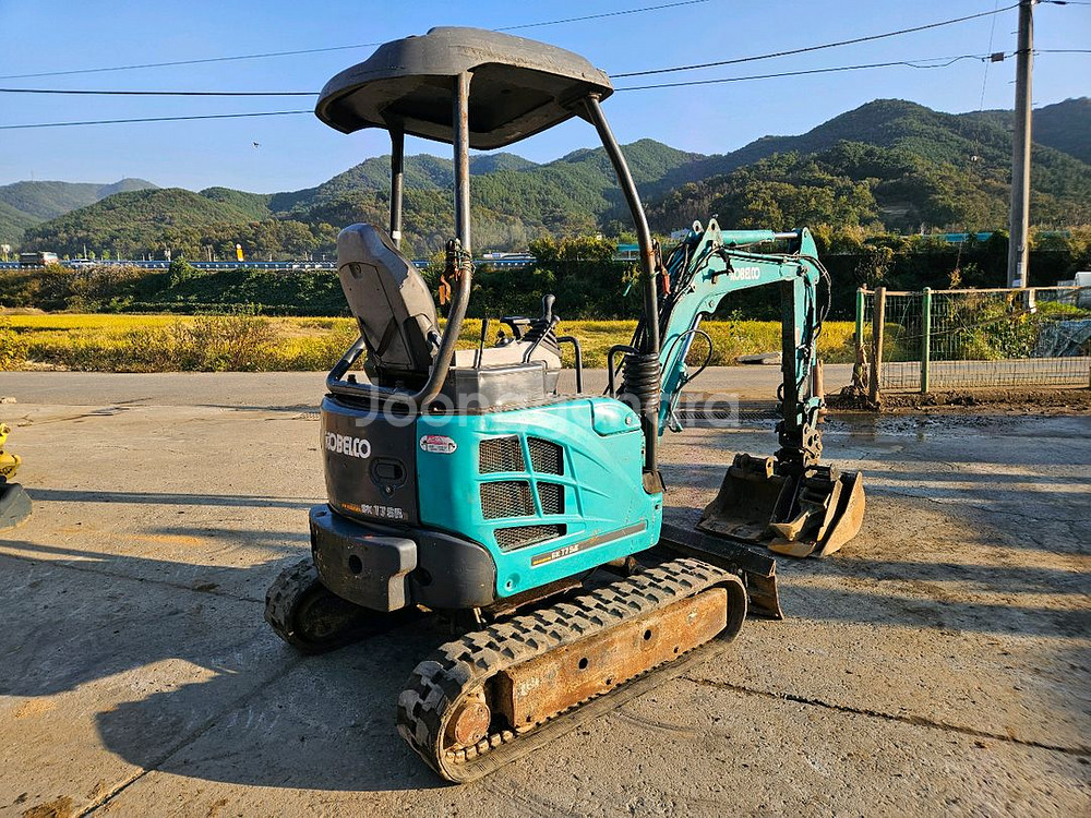중고 굴삭기 미니 농장용 SK17 리퍼포함 11년식--2