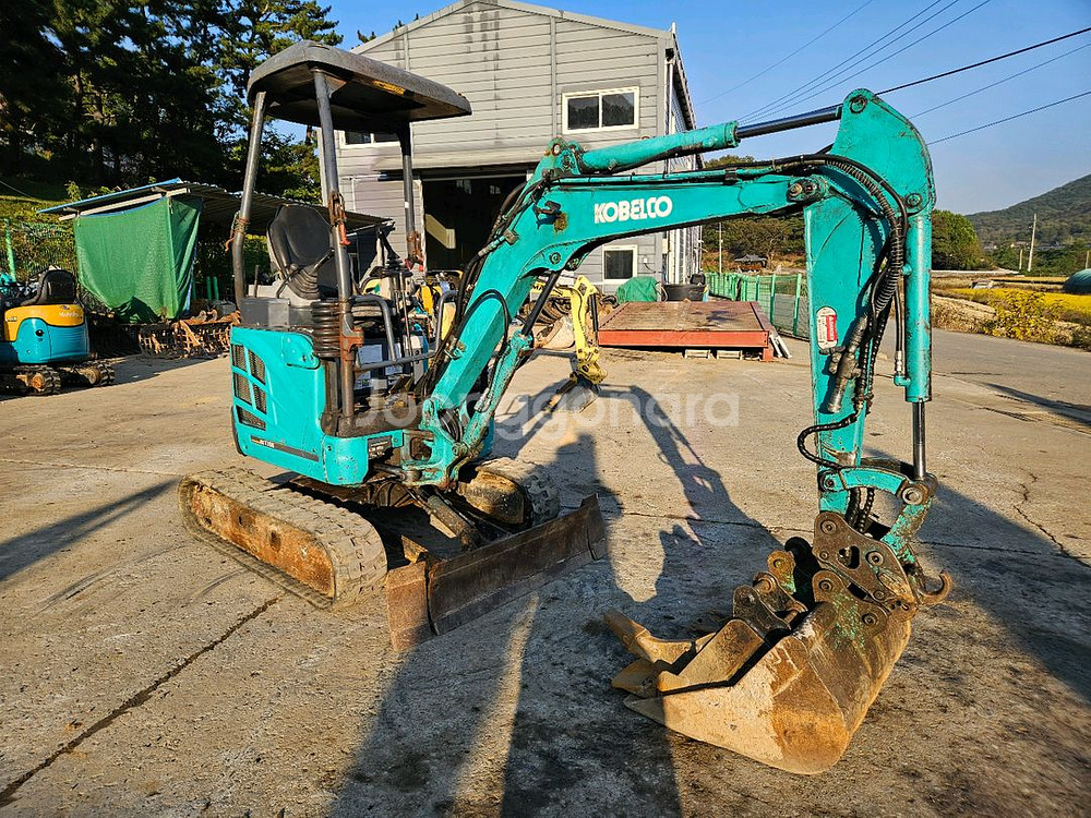 중고 굴삭기 미니 농장용 SK17 리퍼포함 11년식--0