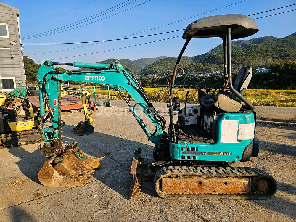 중고 굴삭기 미니 농장용 SK17 리퍼포함 11년식--4