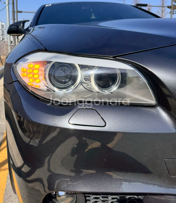 BMW F10 전기형 헤드라이트(올오버홀함)팝니다.--2