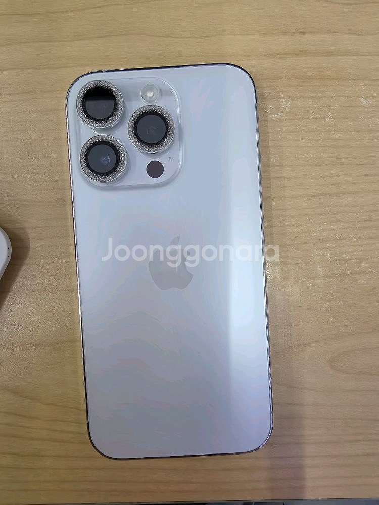 아이폰14프로 실버 128기가 판매합니다--6