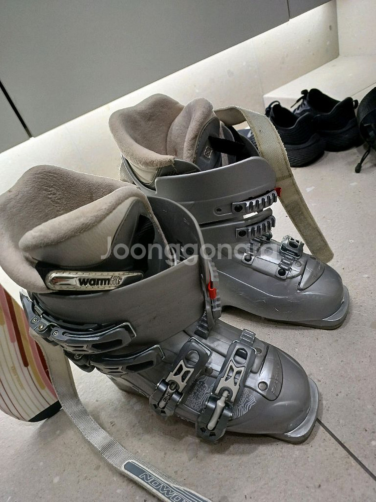 쇼트스키,부츠(240)세트 팔아요--3