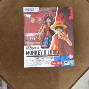 원피스 루피 shf 타겟 북미 한정 피규어