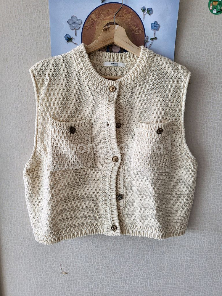 새제품 니트 조끼 무료배송--0