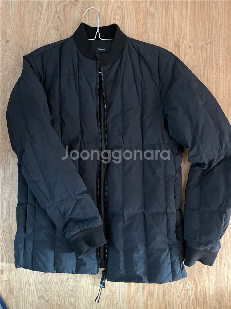 띠어리 경량 다운패딩--0