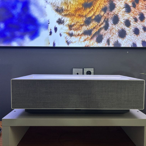 LG HU715QW 시네빔 초단초점 빔프로젝터