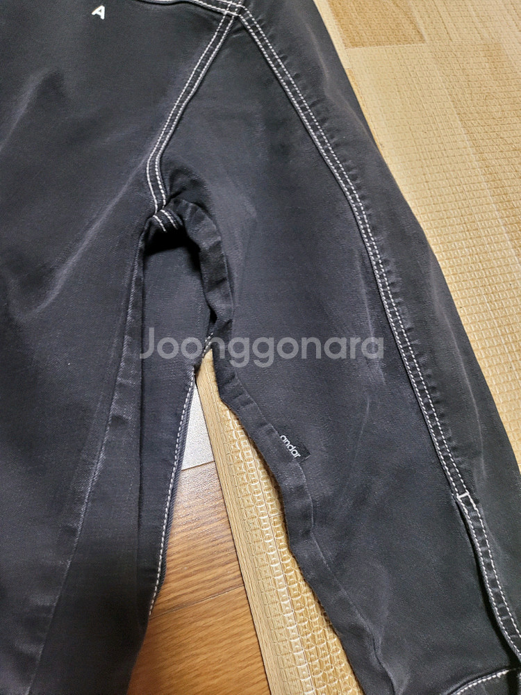 안다르 블랙 데님 자켓 (사이즈2)--7