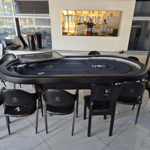 홀덤 테이블/의자/칩/쇼케이스/커피머신/천장형티비3개 판매합니다.