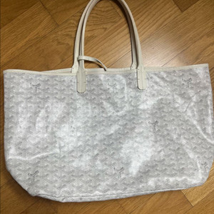 고야드 생루이 화이트 pm (파우치단추고장)