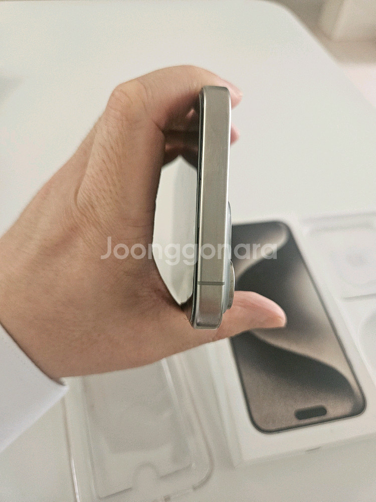 아이폰 15 프로맥스 256기가 내츄럴 티타늄 색상 팝--4