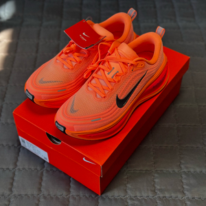 나이키 보메로플러스 285사이즈 판매