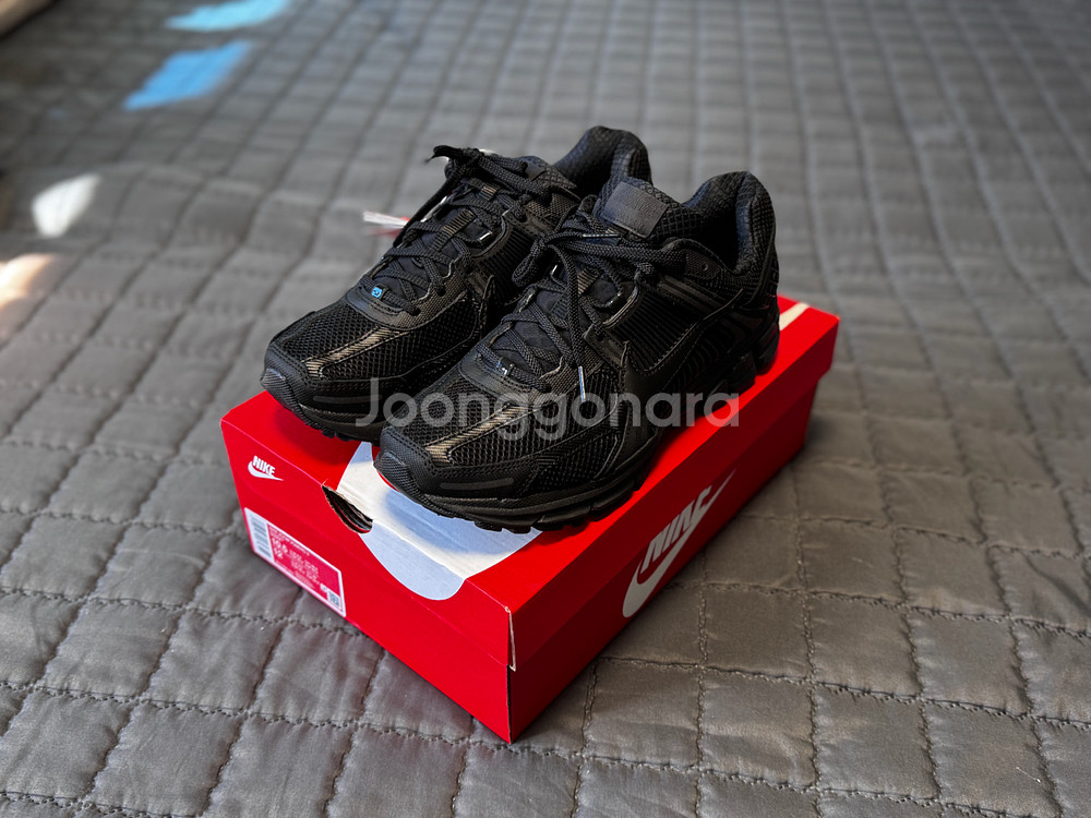 나이키 줌 보메로5 블랙 285사이즈 판매--0