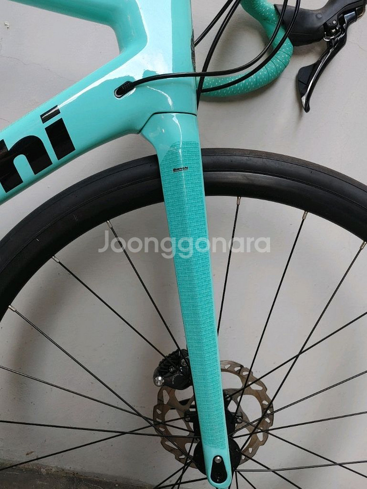 23년 비앙키 스프린트 풀 울테그라 디스크 카본로드자전거 53사이즈 팔아요.--2