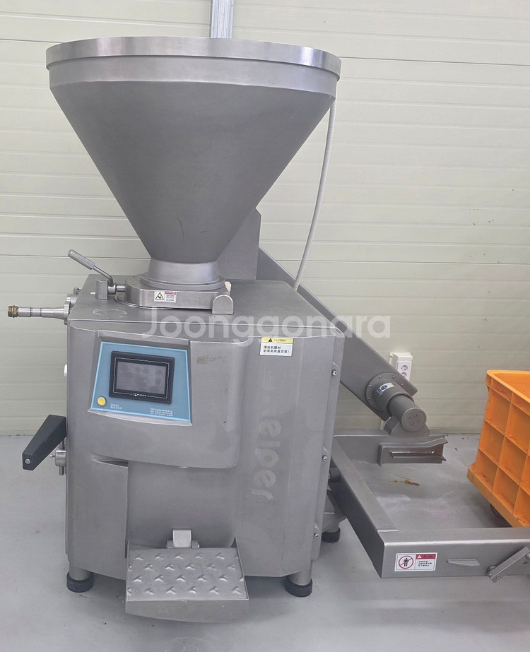 진공충진기, 육가공진공중진기, 소세지만드는 기계, 애견간식, 순대 만드는 기계, 육가공--0