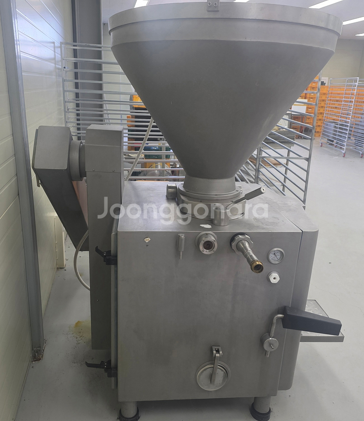 진공충진기, 육가공진공중진기, 소세지만드는 기계, 애견간식, 순대 만드는 기계, 육가공--1