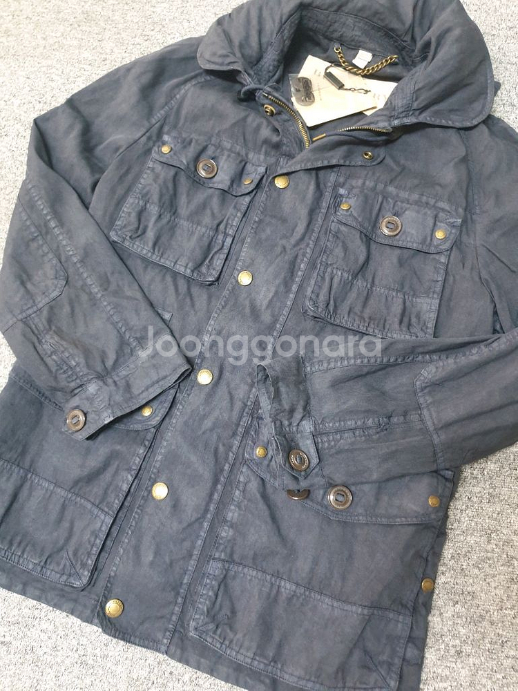 버버리 브릿 네이비 자켓 S사이즈 새상품 판매합니다--2