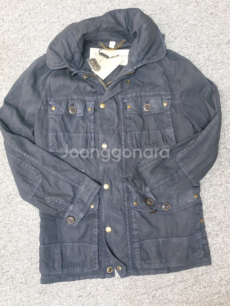 버버리 브릿 네이비 자켓 S사이즈 새상품 판매합니다--1