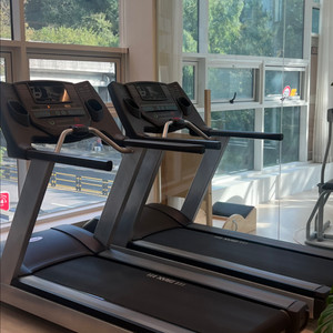 디랙스 런닝머신