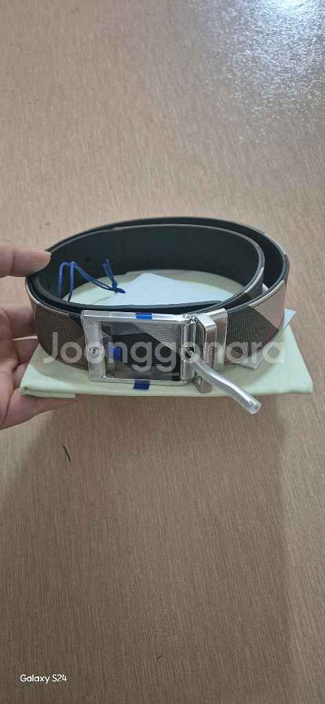 버버리체크밸트카멜 80사이즈--0