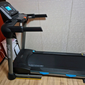 이고진 마에스트로 x1 런닝머신