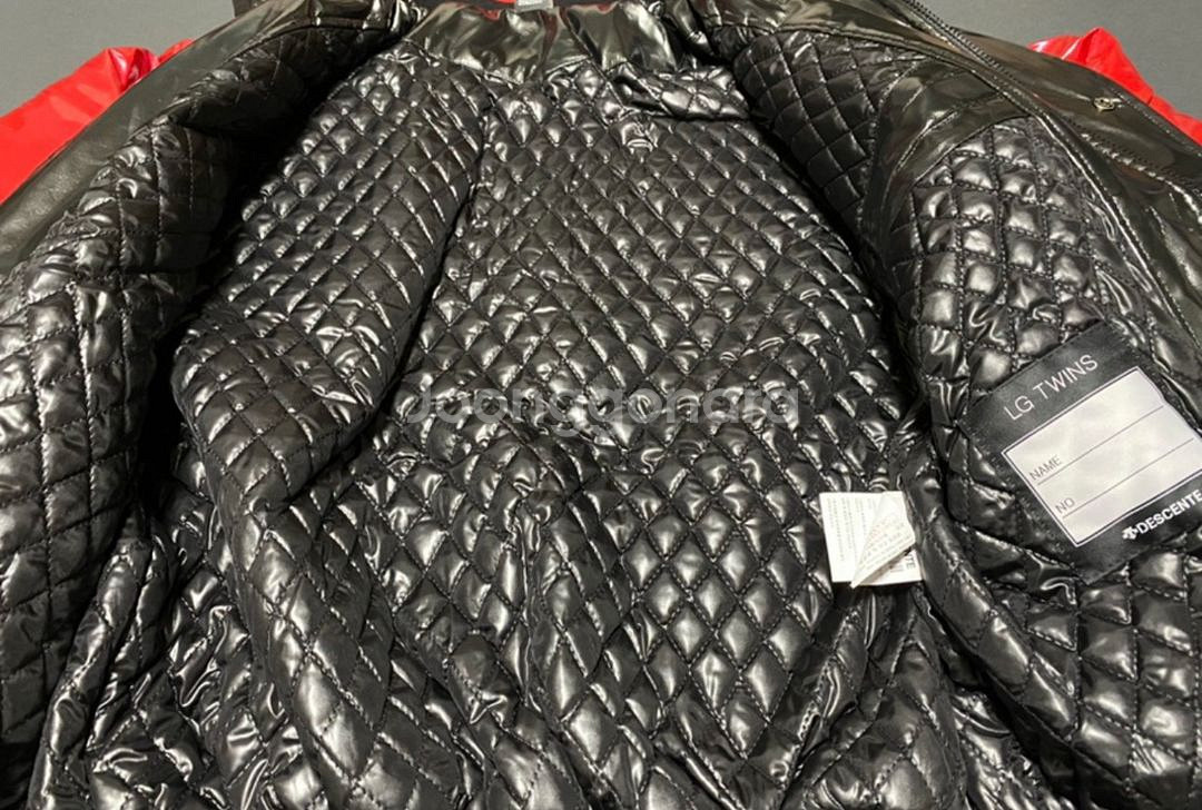 LG 트윈스 데상트 유광점퍼 100--6