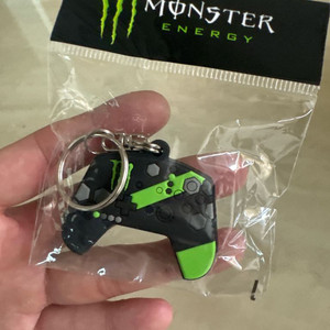 몬스터 에너지 키링