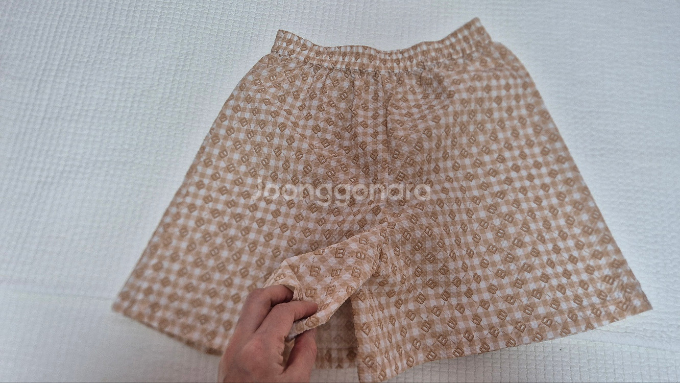 빈폴키즈 여아 치마반바지(사이즈 150)--1