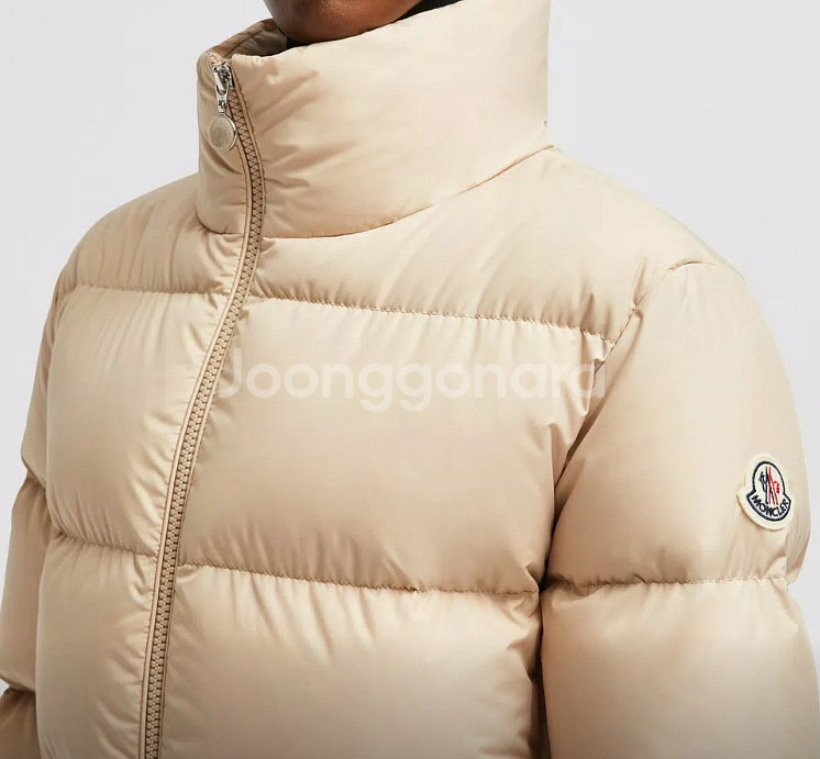 몽클레어 abbadia 다운 패딩 1사이즈--3