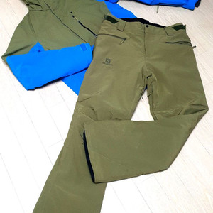 예쁜 살로몬 데모 스키복