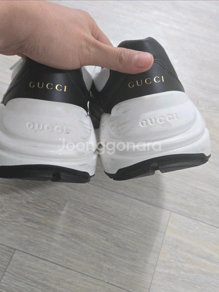 구찌 라이톤 스니커즈--0