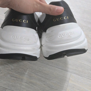 구찌 라이톤 스니커즈