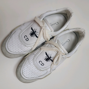 정품 디올스니커즈 35 1/2(반) 225