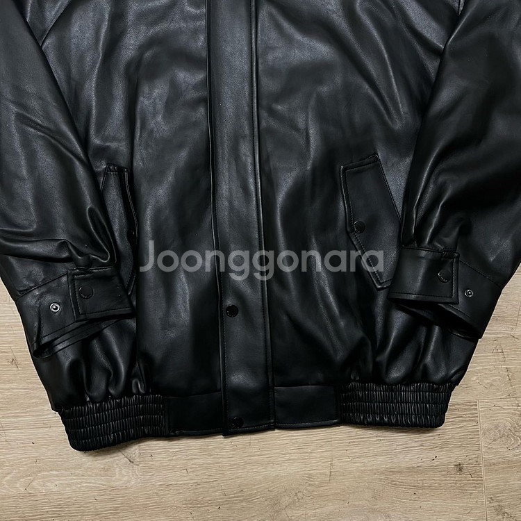 레이디 볼륨 여성 봄버핏 비건 레더 라이더 가죽자켓 [블랙] FREE--2