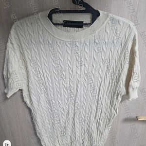 나인제트 케이블 반팔 머슬 니트 (아이보리)