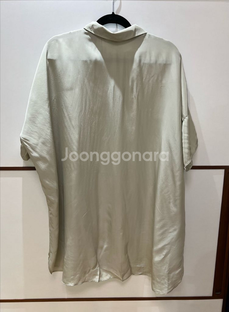 유니클로 샤이니 레이온 반팔 폴로 튜닉--4