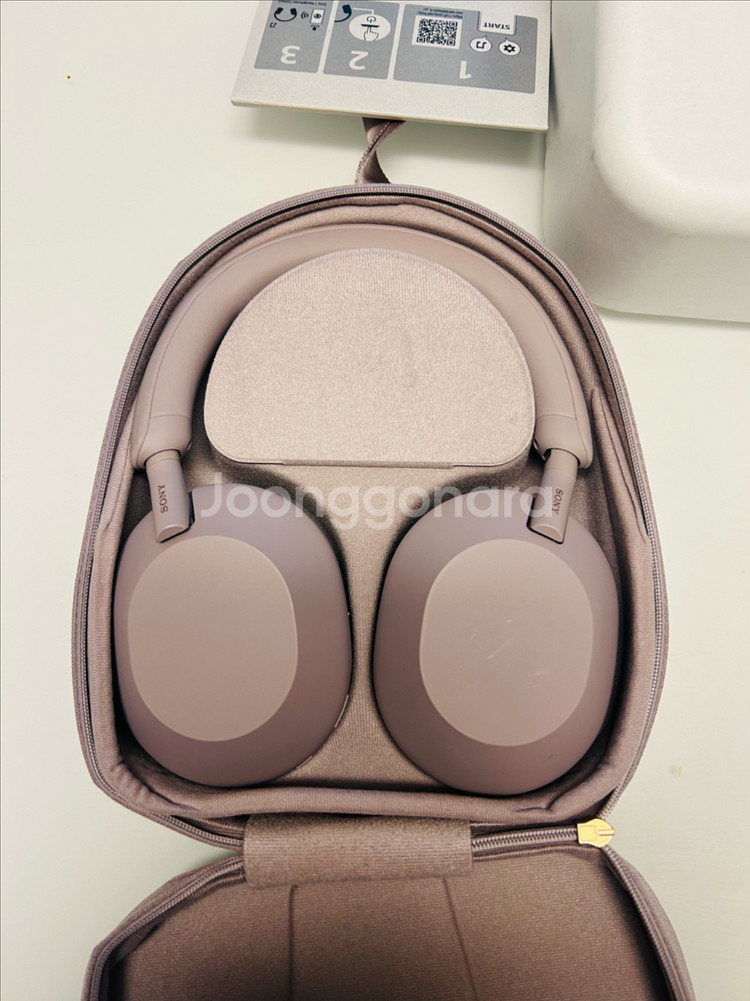 소니 WH-1000XM5 헤드폰 스모키핑크--1