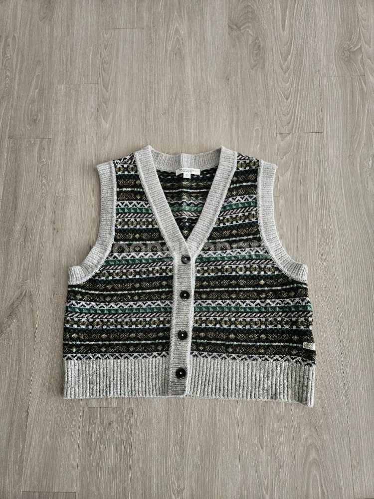 써스데이아일랜드 울 베스트 새상품--7