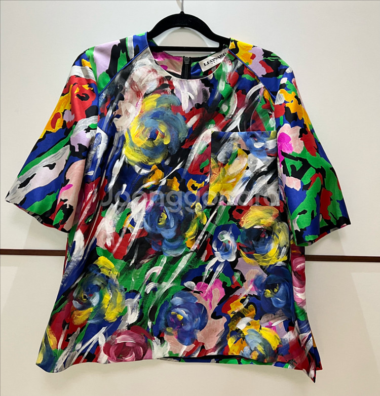 Leonard(레오나드) 유화 블라우스--2